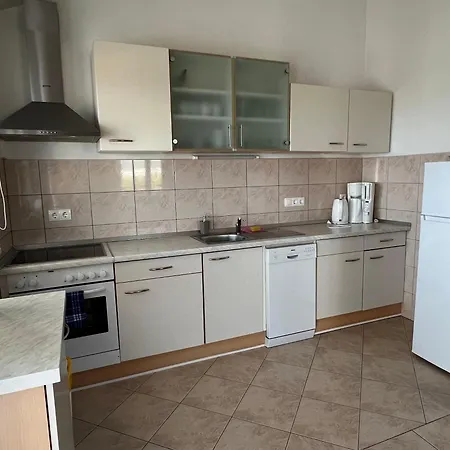 Apartman Seaview Lagetar *