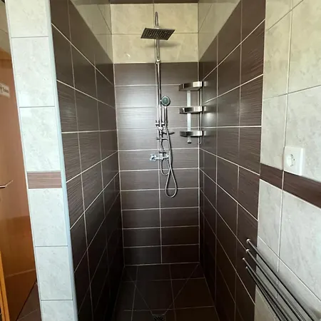 Apartman Seaview Lagetar